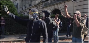 Image - [Communiqué] La haine de la famille, stop, ça suffit (insultes, menaces, agressions…)