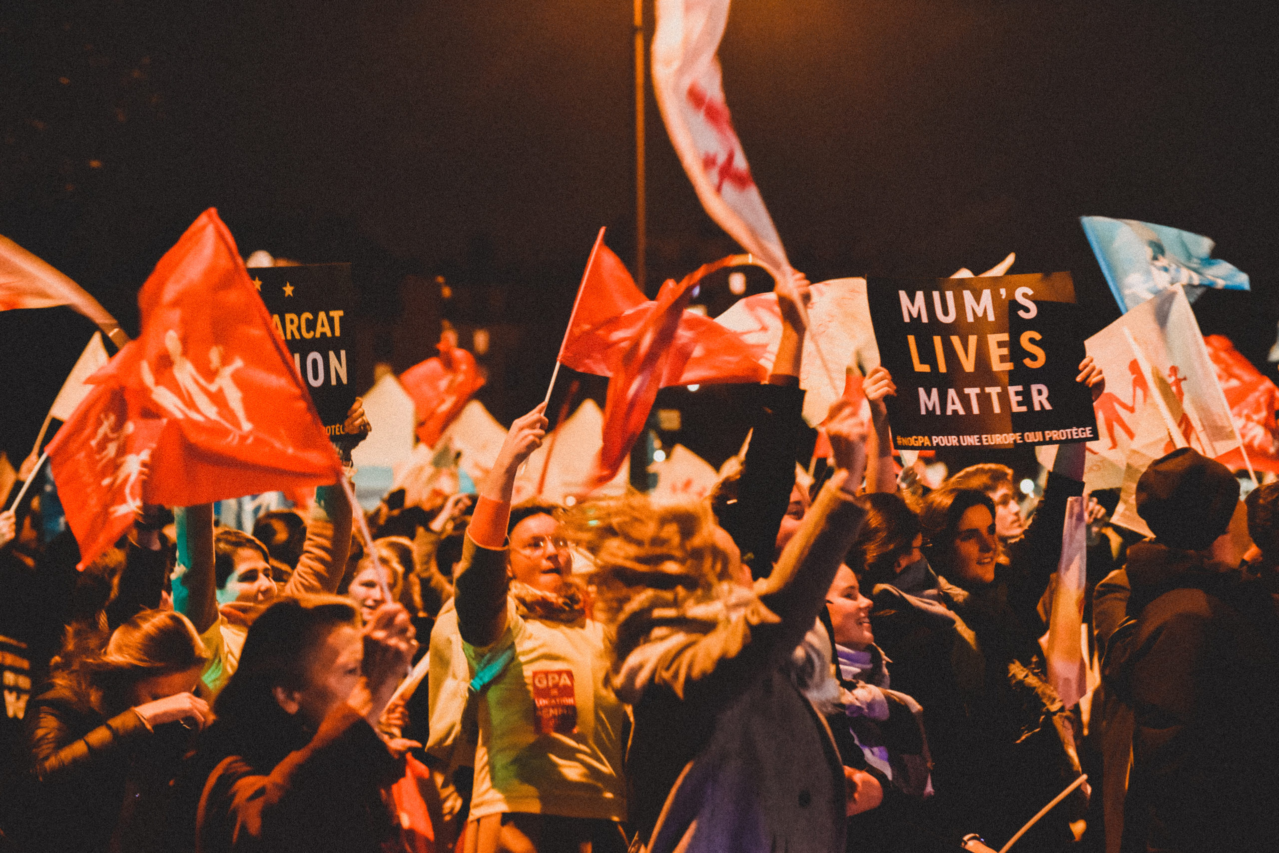 Image - Projet européen sur la filiation : un texte inutile, militant et contraire aux droits des femmes et des enfants